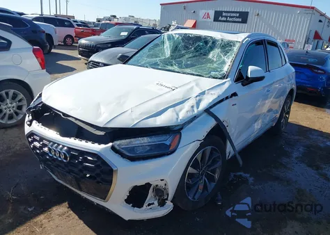 2023 Audi Q5 Premium Plus 45 Tfsi S Line Quattro z USA, uszkodzony, nr VIN WA1EAAFY2P2053829